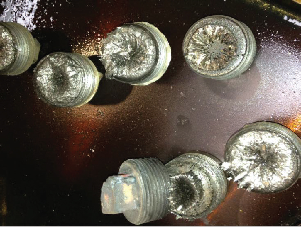 磁塞捕获到的杂质。